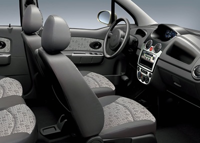 Xe Chevrolet Spark ra mắt thị trường Việt Nam - 2 Xe Chevrolet Spark ra mắt thị trường Việt Nam - 2
