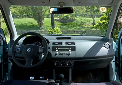 Suzuki giới thiệu xe Swift với thị trường Việt Nam - 2