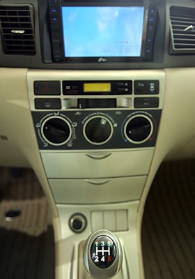 Xe BYD F3 ra mắt thị trường Việt nam - 5 Xe BYD F3 ra mắt thị trường Việt nam - 5