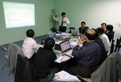 Những thách thức cam go - 2