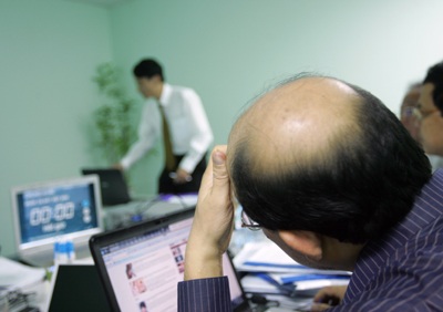 Những thách thức cam go - 9