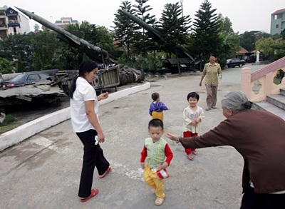 “Điện Biên Phủ trên không” - 35 năm nhìn lại - 16