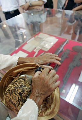 Giọt nước mắt cho quê hương - 9