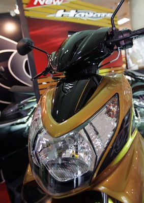 Suzuki ra mắt phiên bản Hayate mới - 3 Suzuki ra mắt phiên bản Hayate mới - 3