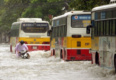 “Hà Lội”: “Sóng” vô tình vỗ bạc đầu người - 15 “Hà Lội”: “Sóng” vô tình vỗ bạc đầu người - 15
