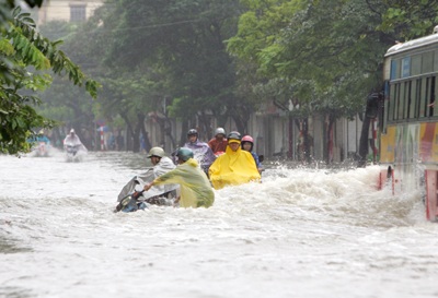 “Hà Lội”: “Sóng” vô tình vỗ bạc đầu người - 2 “Hà Lội”: “Sóng” vô tình vỗ bạc đầu người - 2