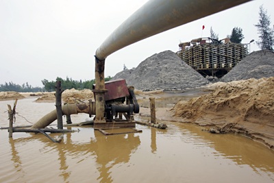 Nơi vàng đen đi qua - 3