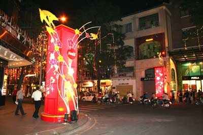 Chùm ảnh TPHCM đón thời khắc giao thời năm Kỷ Sửu - 7