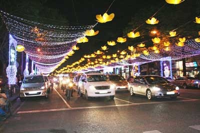 Sài Gòn ngập sắc hoa - 11 Sài Gòn ngập sắc hoa - 11