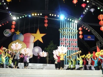 Cần Thơ: Hoành tráng " Đêm hội hoa đăng" - 5
