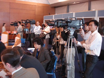 Tuần lễ cấp cao APEC bắt đầu - 2