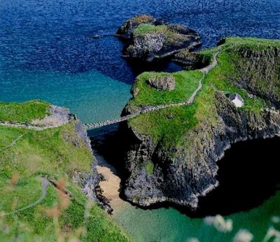 Những cây cầu nguy hiểm nhất thế giới - 17