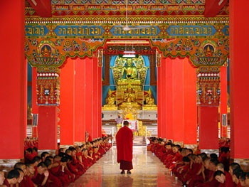 Di thể của nhà sư không phân hủy sau 3 tuần viên tịch - 2 Di thể của nhà sư không phân hủy sau 3 tuần viên tịch - 2