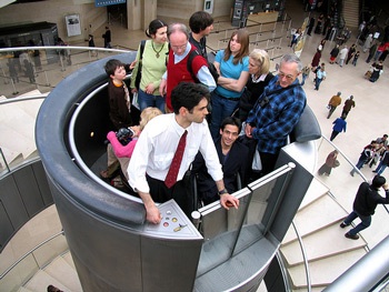 Những “kỳ quan” thang máy trên thế giới - 9