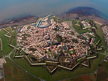 6 pháo đài ngôi sao đẹp nhất thế giới - 8