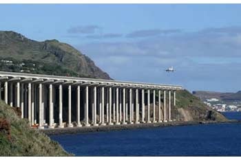 Những sân bay nguy hiểm nhất thế giới - 7