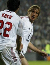 Men say chiến thắng ngập tràn AC Milan! - 3