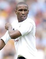 “Cơn lốc màu da cam” thổi bay “xe tăng” Đức? - 1