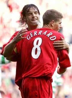 Liverpool đại thắng nhờ hattrick của Gerrard  - 1