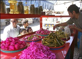Vòng quanh thế giới cùng người Hồi giáo trong tháng lễ Ramadan - 2 Vòng quanh thế giới cùng người Hồi giáo trong tháng lễ Ramadan - 2