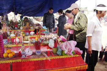 Tang tóc Châu Can  - 6