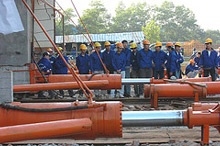 Chuyện “hậu trường” của “vụ” di dời công trình 3.000 tấn - 1