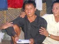 Tiếng khóc dưới chân cầu Nam Đàn - 1