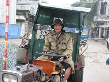 Nỗi lòng xe ba gác trước giờ G - 2 Nỗi lòng xe ba gác trước giờ G - 2