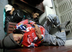 Nhọc nhằn chuyến tàu đêm - 3