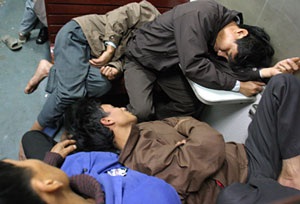 Nhọc nhằn chuyến tàu đêm - 7