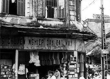 “Phố luồn” trong lòng phố cổ - 1