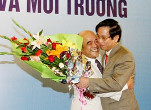 Ngày làm việc “cuối cùng” của Thứ trưởng Đặng Hùng Võ  - 1