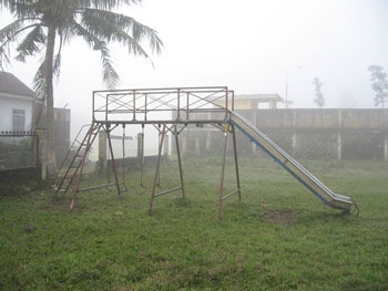 Đến khu vui chơi mua phế liệu!  - 2 Đến khu vui chơi mua phế liệu!  - 2