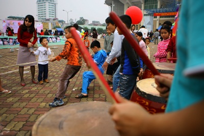 Vui cùng trẻ thơ - 1 Vui cùng trẻ thơ - 1