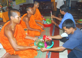 Tưng bừng lễ Chol Chnam Thmey - 2