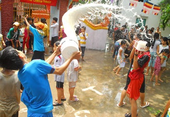 Tưng bừng lễ Chol Chnam Thmey - 6