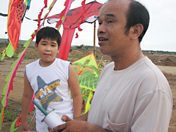 Đồng diều rực rỡ - 4