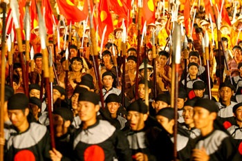 Tái hiện lễ đăng quang của Hoàng đế Quang Trung - 4 Tái hiện lễ đăng quang của Hoàng đế Quang Trung - 4