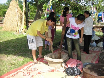 Thanh bình chợ quê cầu ngói - 5 Thanh bình chợ quê cầu ngói - 5