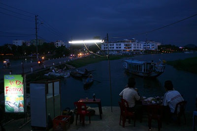 Đập Đá: Sáng - trưa - chiều - tối  - 11