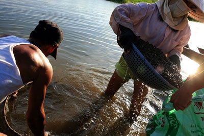 Đập Đá: Sáng - trưa - chiều - tối  - 16