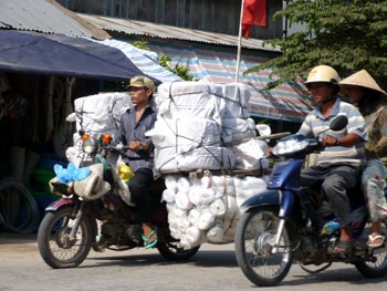 Những chuyến xe “độc nhất vô nhị” - 2