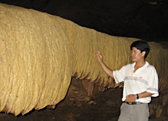 Phát hiện hệ thống hang động nguyên sơ ở Thanh Hoá - 4 Phát hiện hệ thống hang động nguyên sơ ở Thanh Hoá - 4