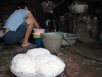 Hãi hùng làng bún Phú Đô - 2 Hãi hùng làng bún Phú Đô - 2