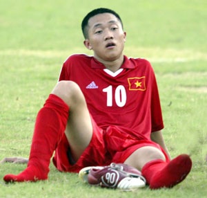 Vì sao Toni Lê Hoàng bị loại? - 1 Vì sao Toni Lê Hoàng bị loại? - 1