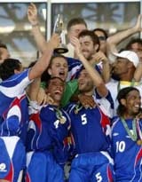 Cantona và chức vô địch World Cup bóng đá bãi biển  - 1