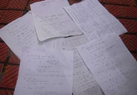 Hà Tây: Đề thi lại lọt ra ngoài  - 1