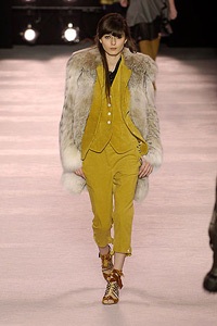 Vẻ đẹp quý phái mang phong cách cổ điển - 16