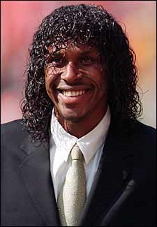 10 ngôi sao có mái tóc xấu nhất - 6