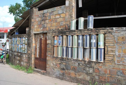 Về làng gốm sứ Bình Dương  - 1